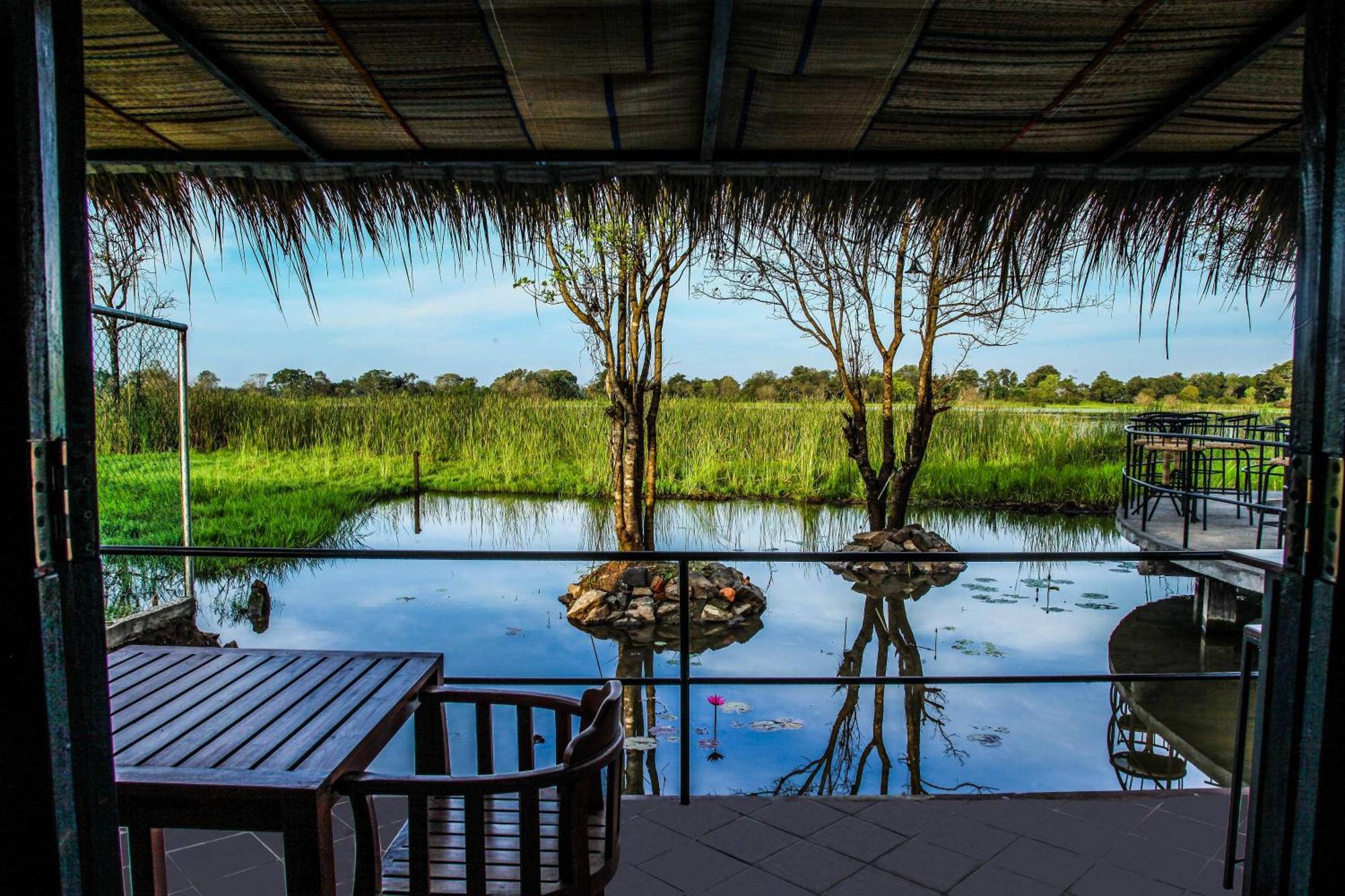 Sigiriya Wewa Addara Hotel - Hotel By The Lake Quarto foto